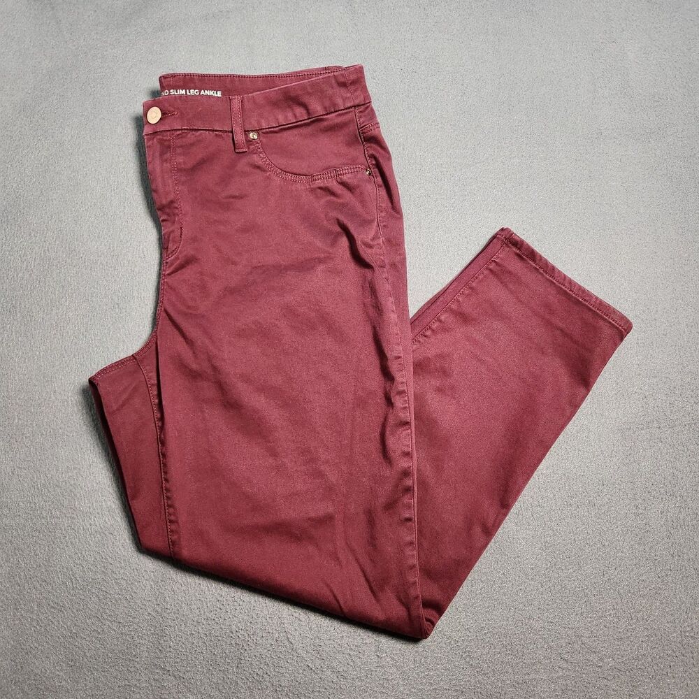 Chico's Women 2.5 U 14 Burgundy Girlfriend Slim Leg Ankle Pants